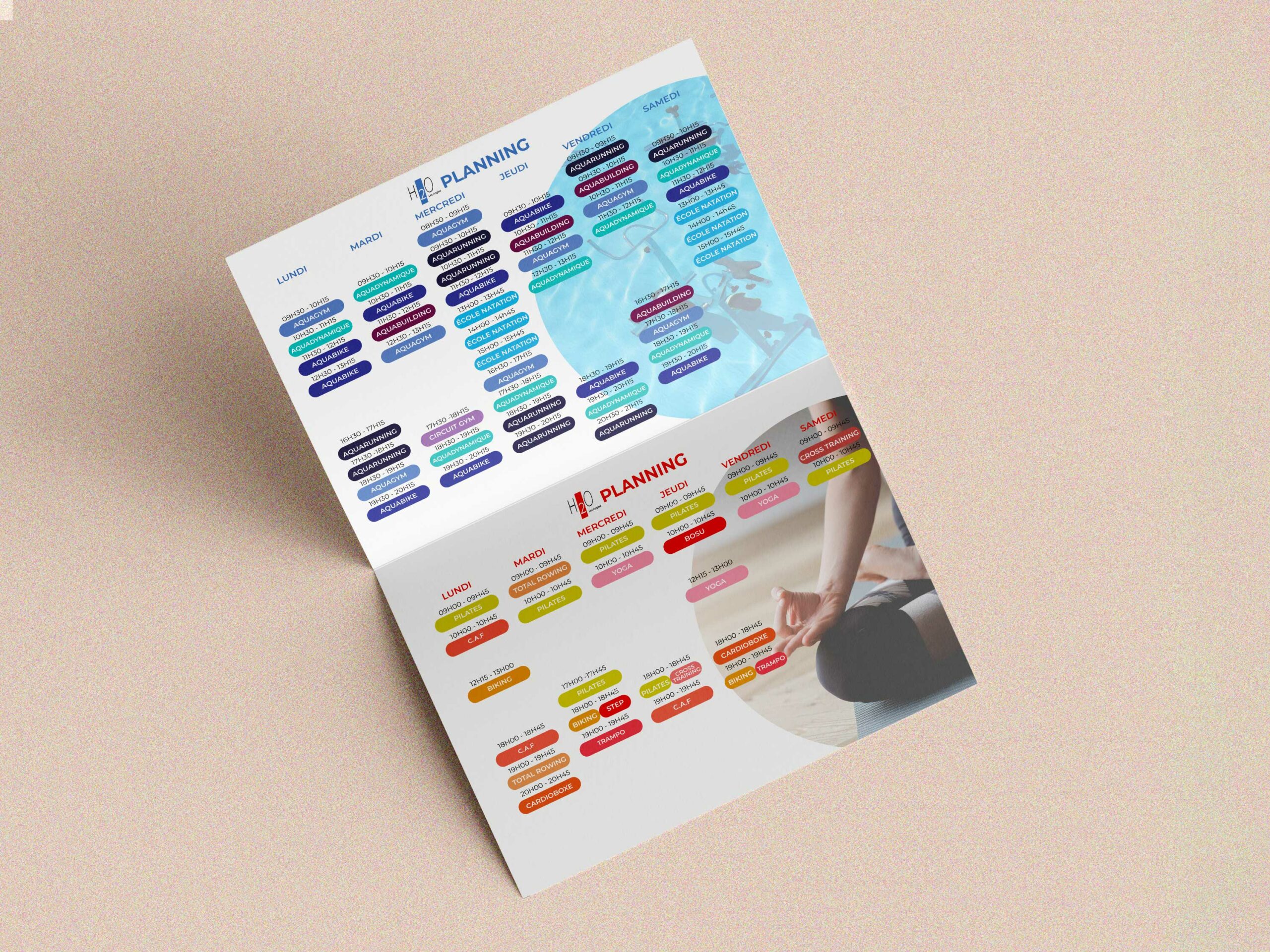 Bi-Fold_Flyer_Mockup_6